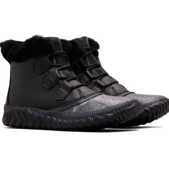 Sorel Shoes - Sorel Out N About Plus Lux Women's Waterproof Boots in Black Size 7 NWT